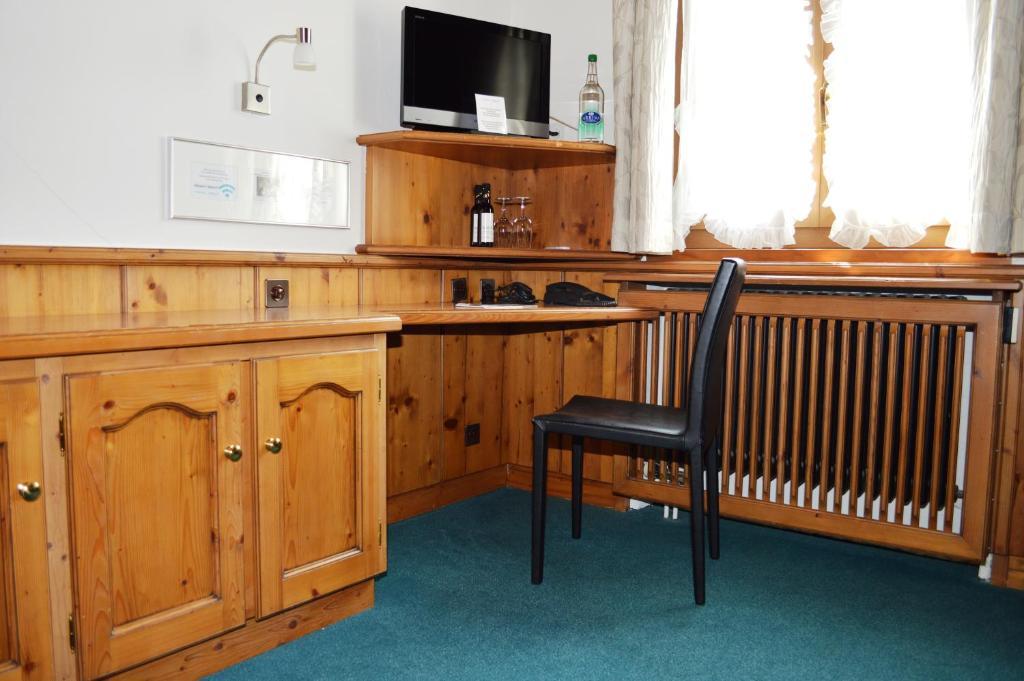 Hotel Zum Kreuz Aarau Rom bilde